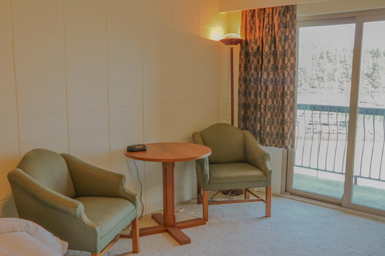 The Waterfront Suites And Marina Nanaïmo Extérieur photo