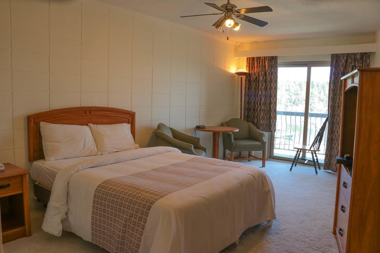 The Waterfront Suites And Marina Nanaïmo Extérieur photo